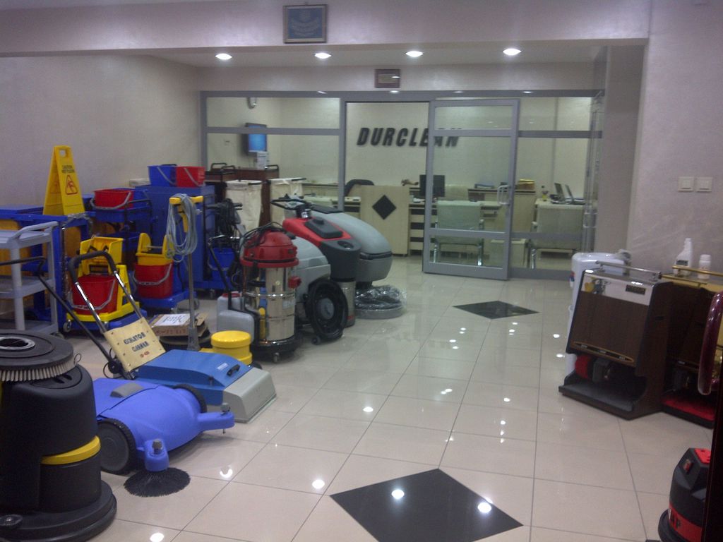 Ayakkabı Cila Makinaları